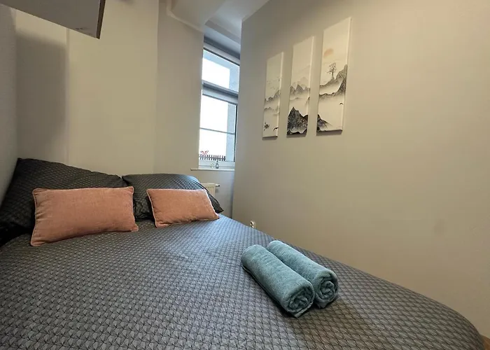 Mmrent Mountain Room